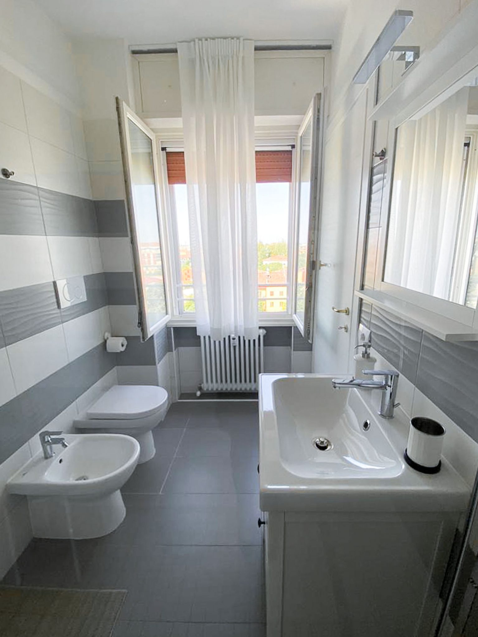 Duomo — bagno completo
